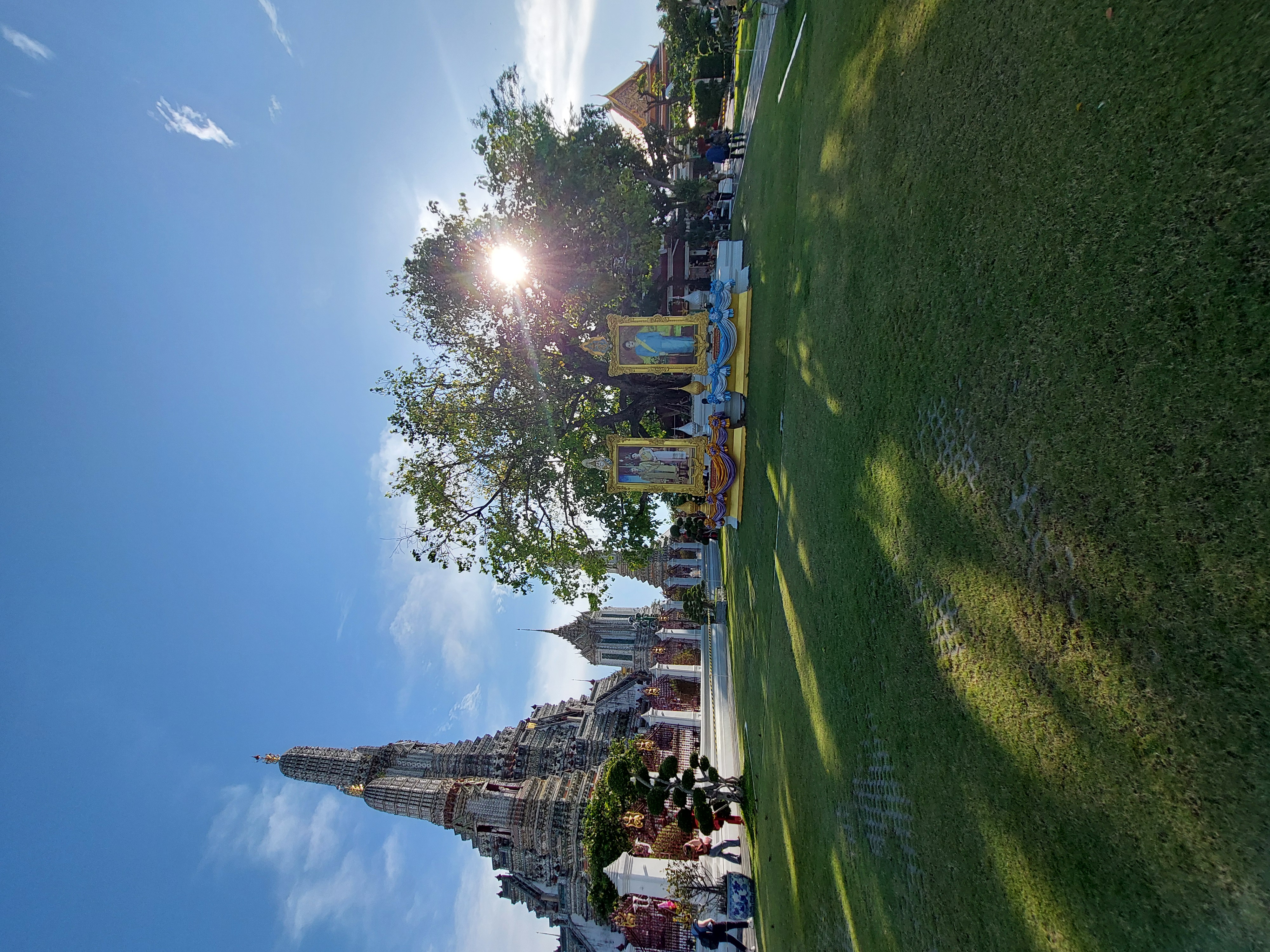 The Great Bodhi Tree at the Wat Arun Ratchawararam Ratchawaramahawihan (Wat Arun temple), Bangkok, Thailand